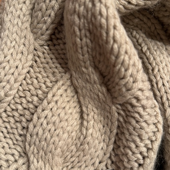 Infinity scarf - Picture 3 of 3